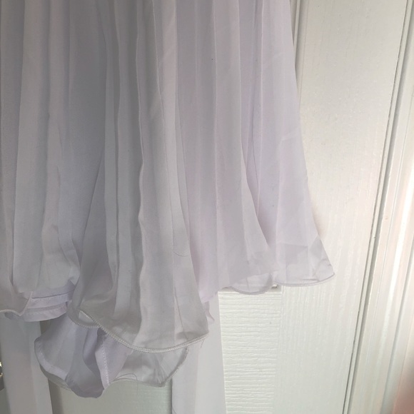 BNWOT Belted Romper - Picture 5 of 8